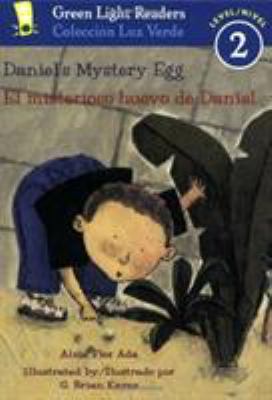 Daniel's mystery egg : El huevo misterioso de Daniel