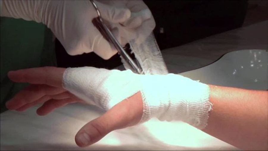 Smart Bandages Grow Blood Vessels