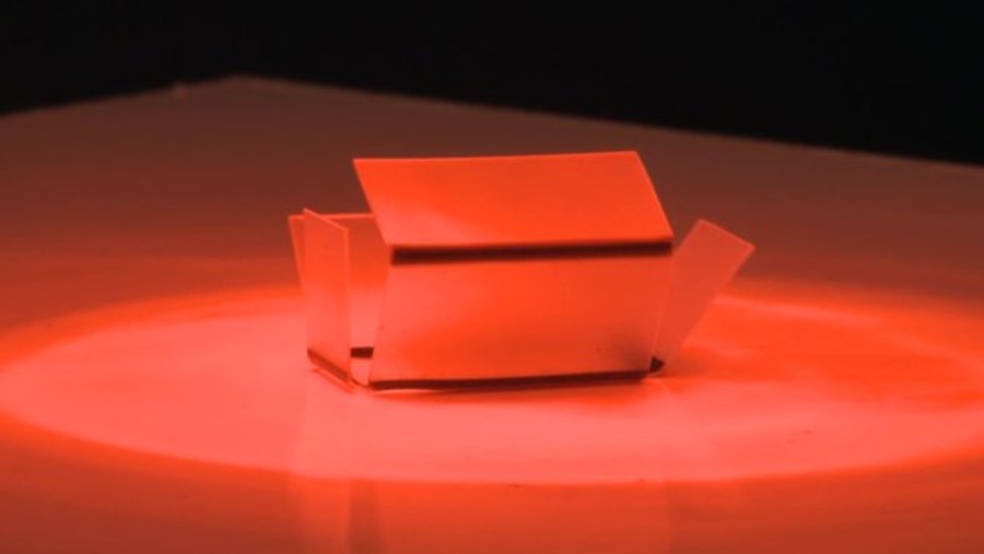 Folding Objects With Light