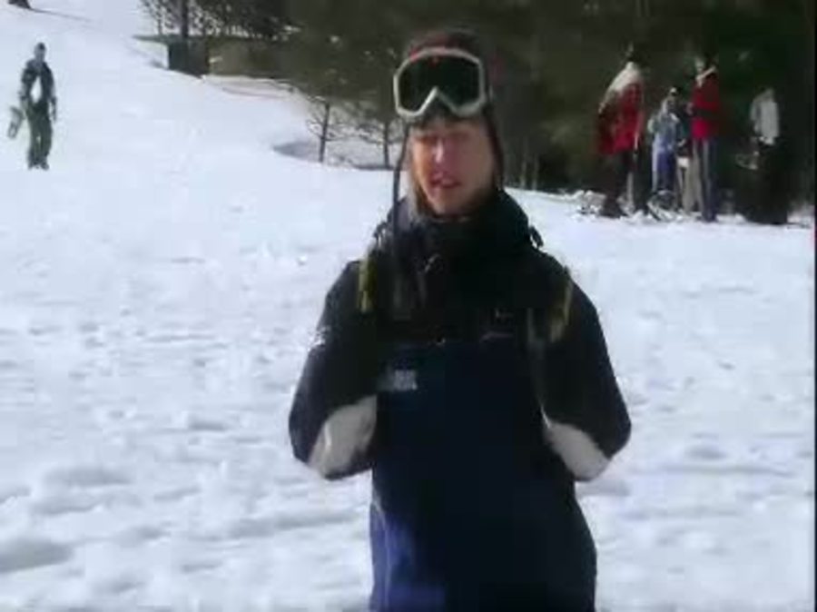 This is Emily Yeung snowboarding : This is Emily Yeung