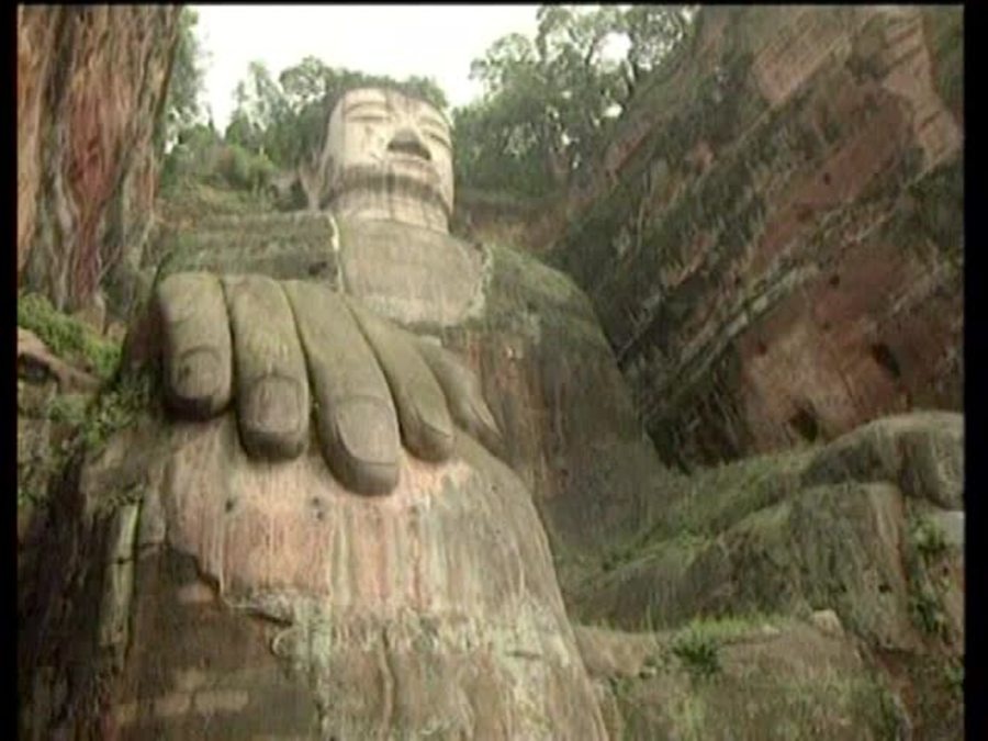The Leshan Buddha : Landmarks