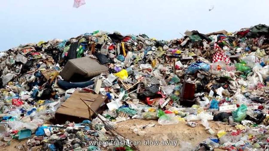 Trash Talk : Plastic Marine Debris