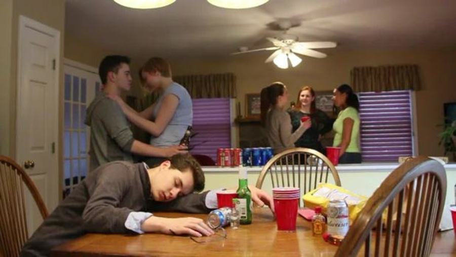 Underage Drinking, Dangers and Consequences : Talk it Out