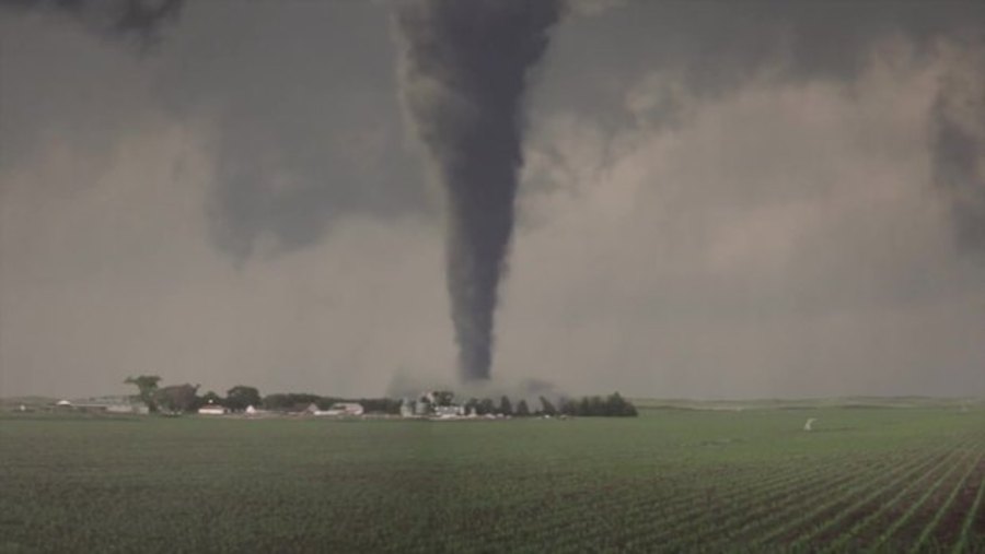 Storm Chaser : Firsthand Account