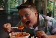 Spice Up Your Life (Episode 7 – Vancouver, BC) : Kid Diners Series.