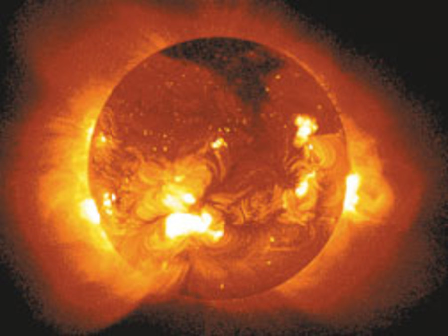 Catching the sun : physics of solar energy