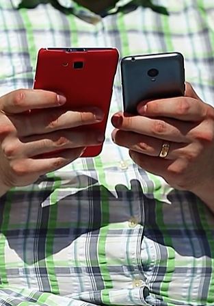 Cell Phones : Avoiding Health Dangers
