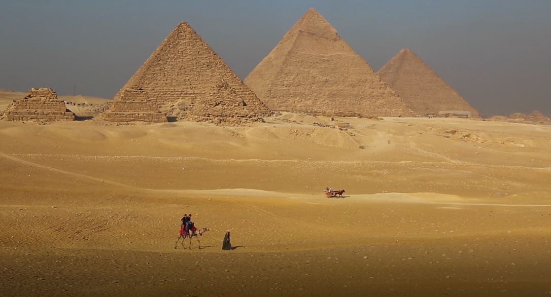 The Pyramids: Wonders of the World Series.