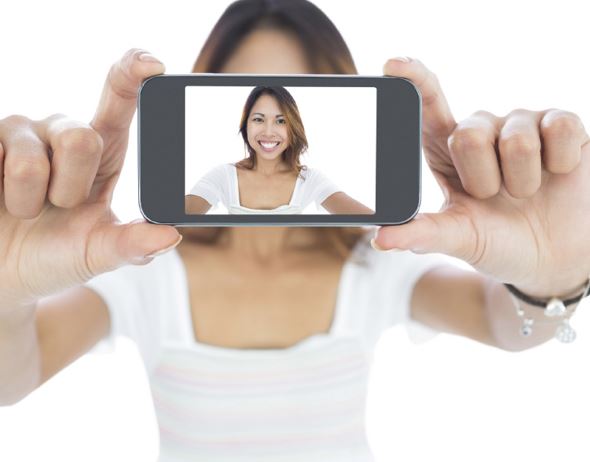 Me, My Selfie and I - Protecting My Digital Self: Start Smart Series.