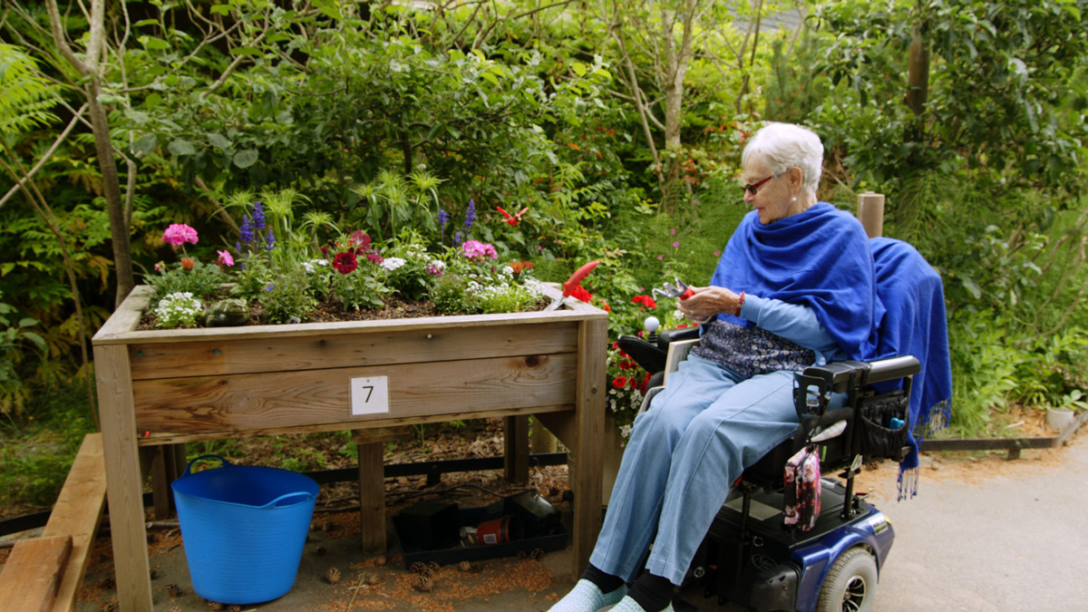 Therapeutic Gardens: Ageless Gardens Series, Season 1.