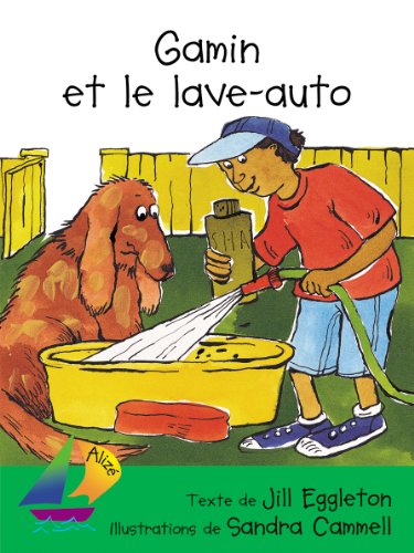 Gamin et le lave-auto