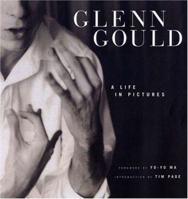 Glenn Gould : a life in pictures